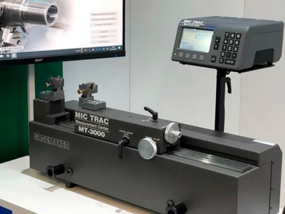 MT-3024测长机图2