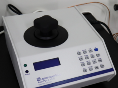 AccuPyc II 1345真密度仪图2